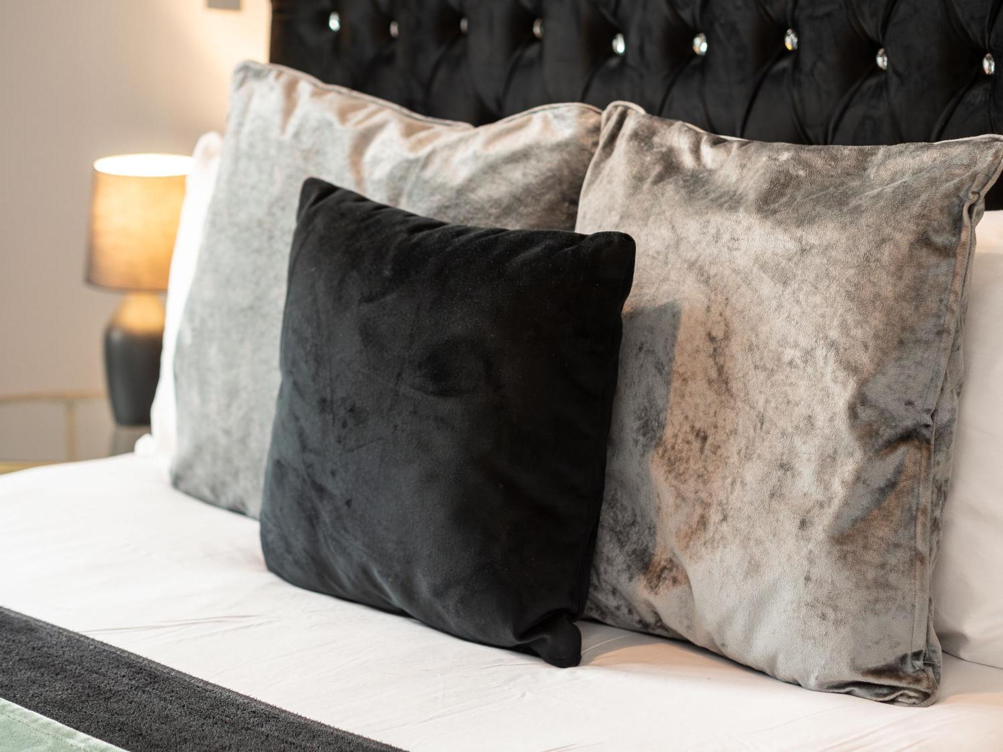 Amazing New Arcadian Centre - 1Bdr - Balcony & Parking Apartment Birmingham Bagian luar foto